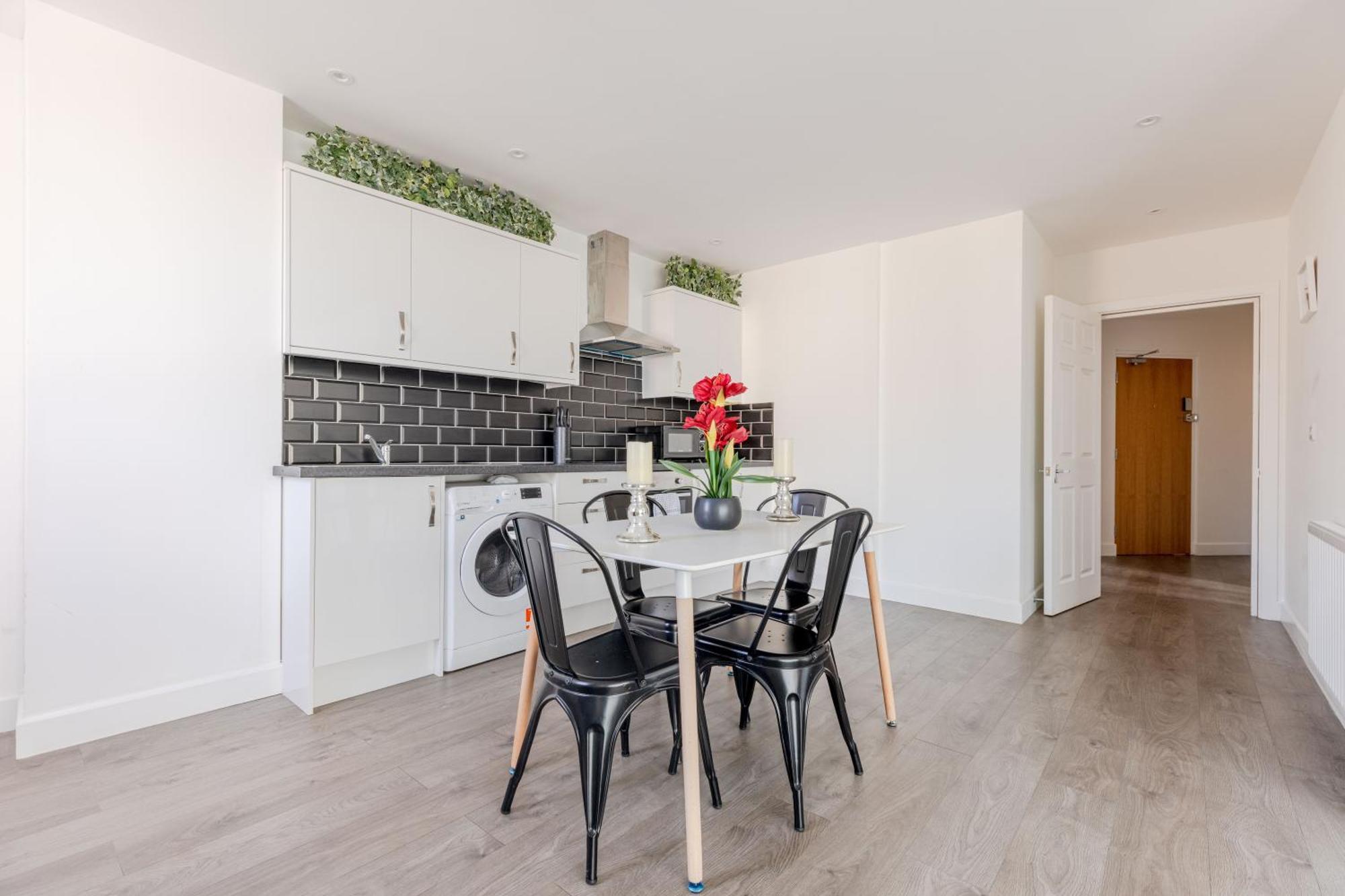 Boutique Vertigo Apartment Central Kingston/London Kingston upon Thames  Eksteriør billede